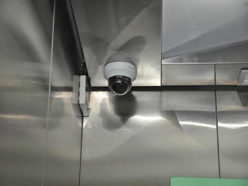 智能监控联动报警系统“打入”电梯间